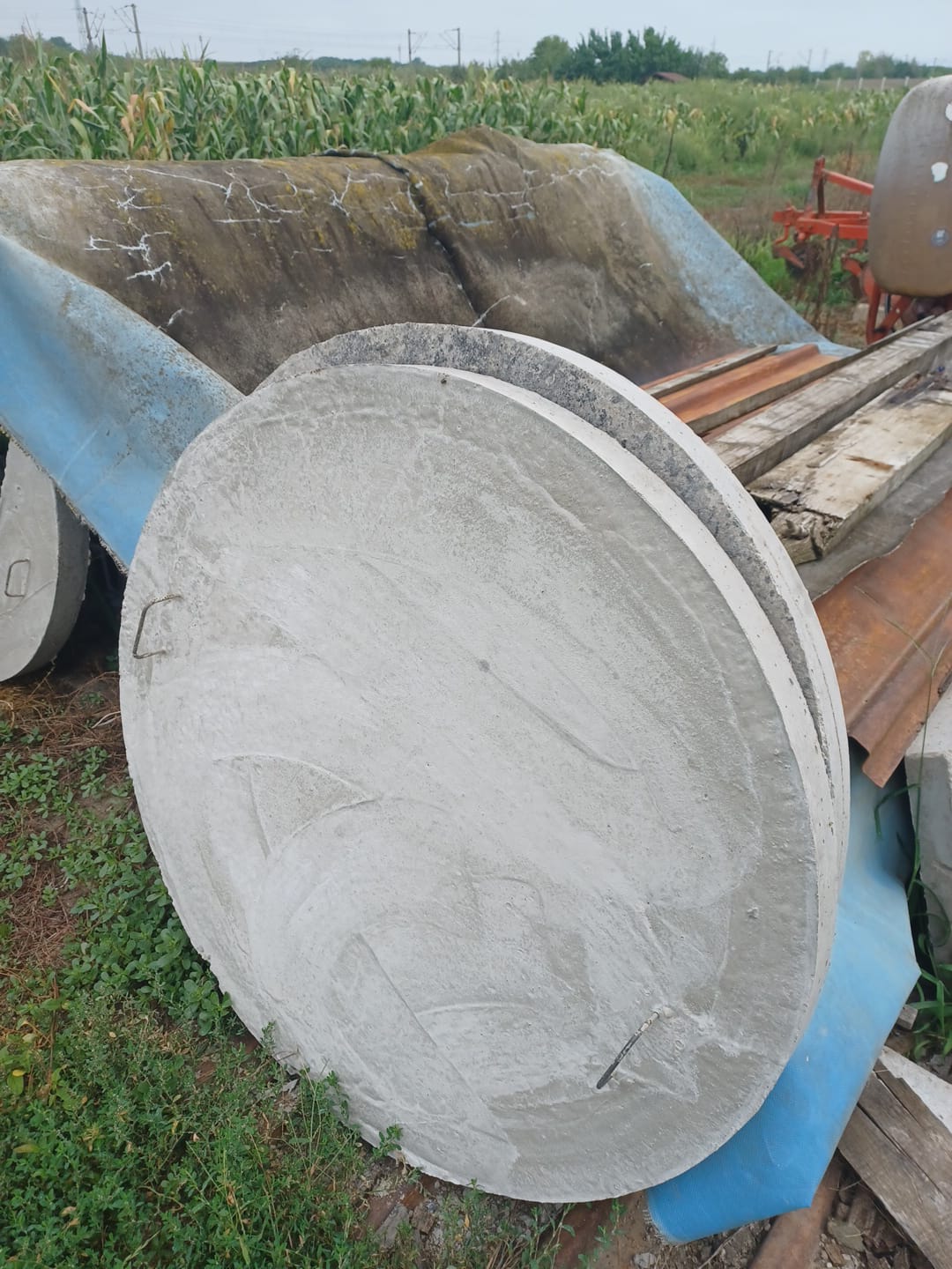 Capac beton montat